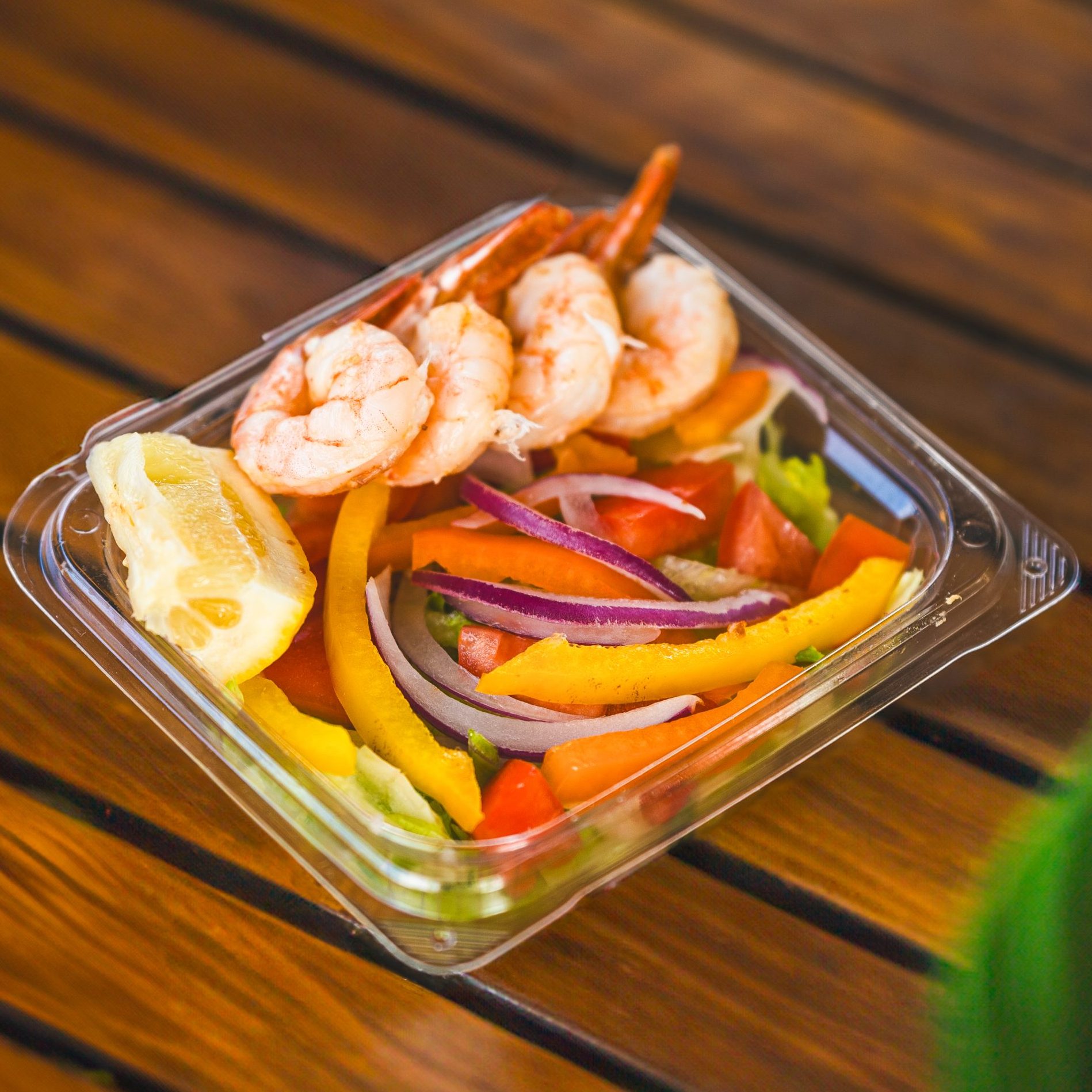 Fried shrimp salad