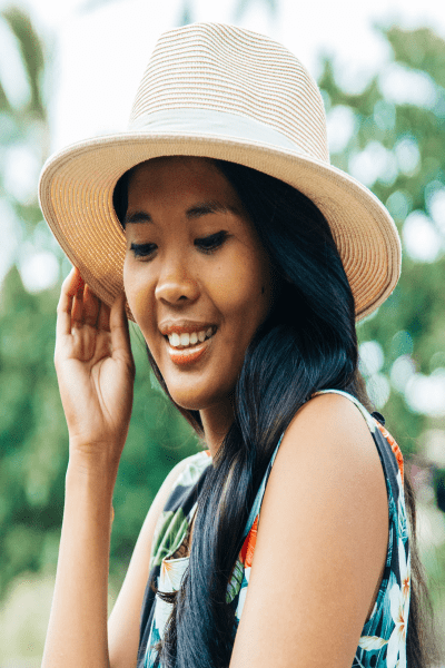 Nonas model Posing with hat